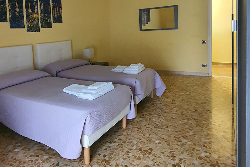 A Pochi Passi Appartamenti Venaria - Appartamento Luce - camera da letto